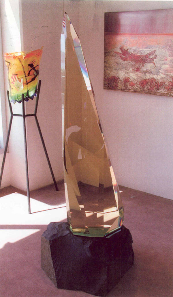Mergingold monumental optical glass sculpture by Michael Bokrosh