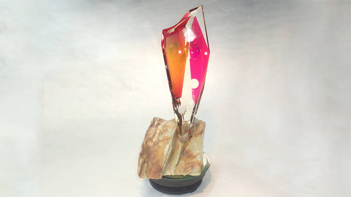 Phantom Portal optical glass sculpture by Michael Bokrosh Image 5